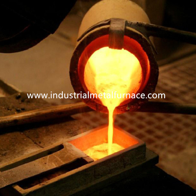 Nghiêng 70KW Lò nung cảm ứng sắt Lò nung chảy vỏ sắt 25kg
