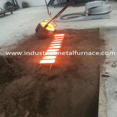 15KW 3KG Lò nung chảy thép cảm ứng công nghiệp Làm thép tần số trung bình