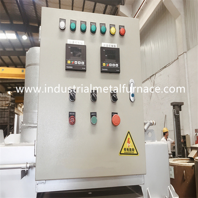 Loại bể bơi điện 1500kg Lò nung chảy và tổ chức nhôm Thiết bị nấu chảy nhôm